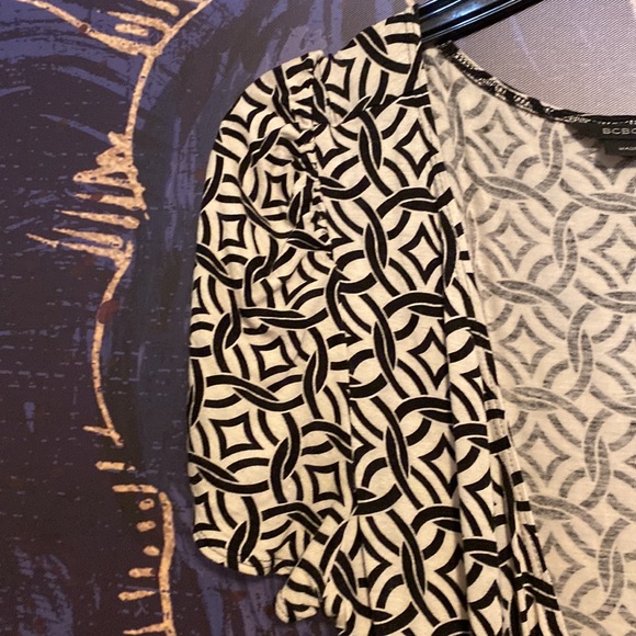 BCBG Maxazria wrap dress. Excellent condition - Picture 4 of 9